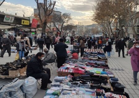 دستفروشانی که با پرادو سر بساطشان می‌آیند