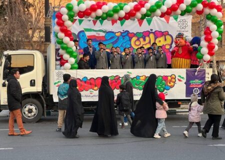 برپایی کاروان‌های شادی در محلات منطقه ۸