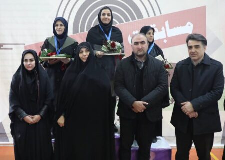رقابت کارکنان شهرداری تهران در مسابقات تیراندازی