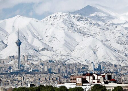 هوای تهران پاک است