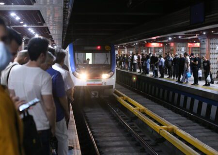 خدمات دهی مترو به بیش از ۴ میلیون نفر مسافر در مناسبت‌های ملی و مذهبی