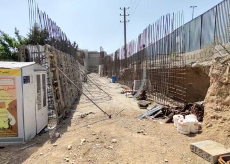 دسترسی‌های تقاطع بزرگراه‌های همت و اشرفی اصفهانی در حال تکمیل است