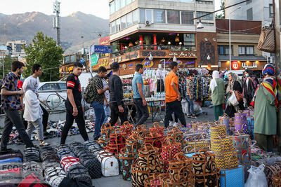 مقابله شهرداری با مافیای سدمعبر چهارراه ولیعصر