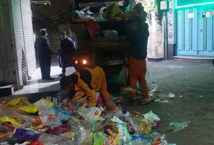 روزانه ۳۰۰۰۰ کیلوگرم زباله از محدوده بازار تهران جمع‌آوری می‌شود