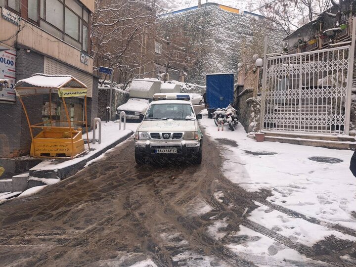 برف‌روبی محورهای کوهستانی برای حضور کوهنوردان