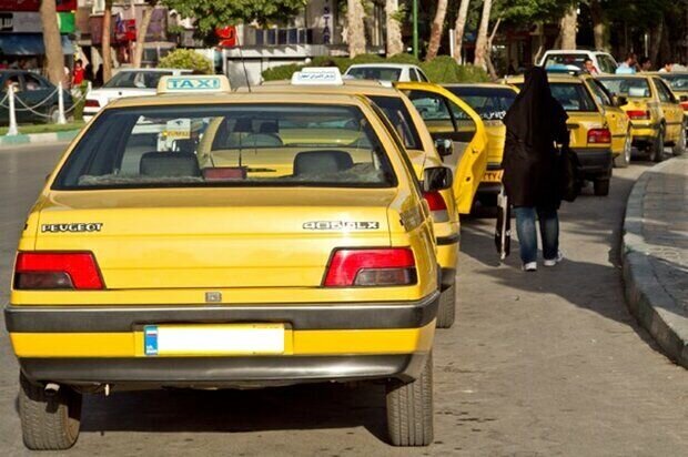 پرداخت کرایه تاکسی‌ها تنها با اسکن کیوآر کد روی شیشه خودروها انجام شود