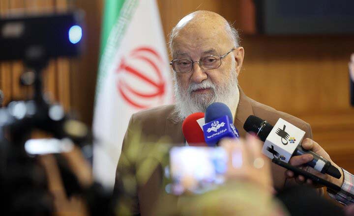 دی‌ماه دو رام قطار چینی وارد پایتخت می‌شود