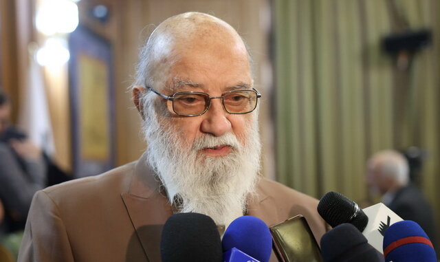 عدم رعایت ایمنی انبارها و کارگاه‌ها در تابستان موجب آتش سوزی می‌شود