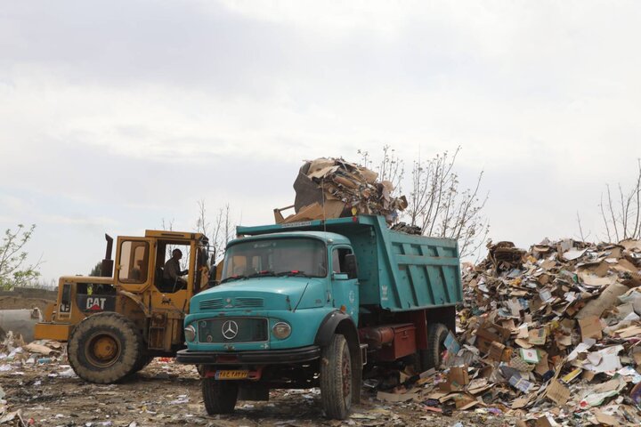 با همکاری شهرداری ۹۰ هکتار از اراضی آلوده به پسماند در جنوب تهران پاکسازی شد
