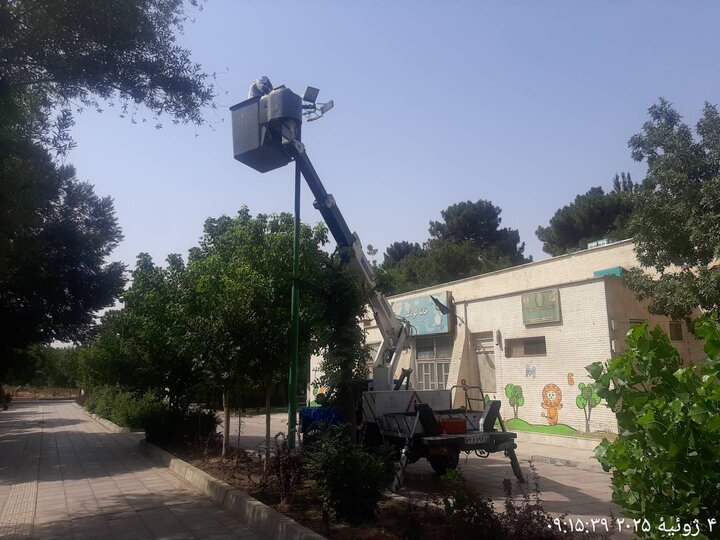 بوستان ۱۸ هکتاری مادر در منطقه ۱۸ مجهز به ترانس برق مستقل شد