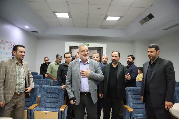 تاکید زاکانی بر رسیدگی سریع‌تر به امور شهروندان آسیب‌دیده از جنگ