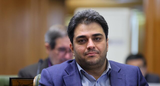 رونمایی از قطار ملی مترو در هفته دولت