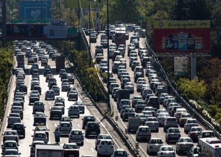 ترافیک پرحجم و سنگین در معابر و بزرگراه‌های پایتخت