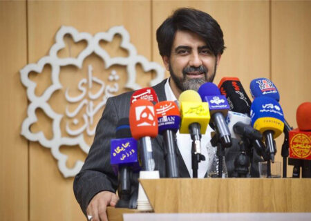 رییس مرکز ارتباطات و امور بین‌الملل شهرداری تهران استعفا داد