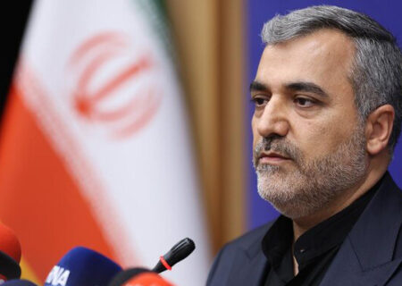 پایش یکپارچه تمامی فعالیت‌های خدمات شهری در مرکز رصد و کنترل خدمات شهری