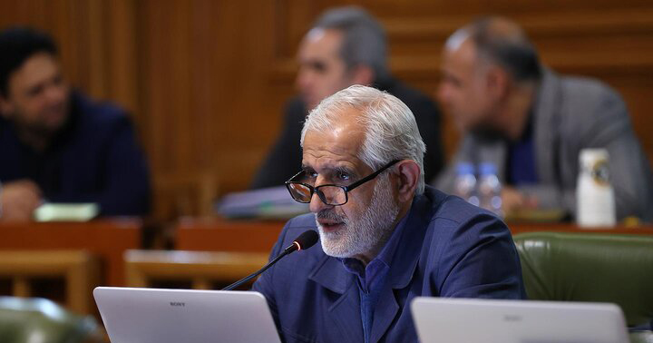 به رخ کشیدن زانو زدن امپراتور روم در برابر پادشاه ایران یک عبادت بزرگ است