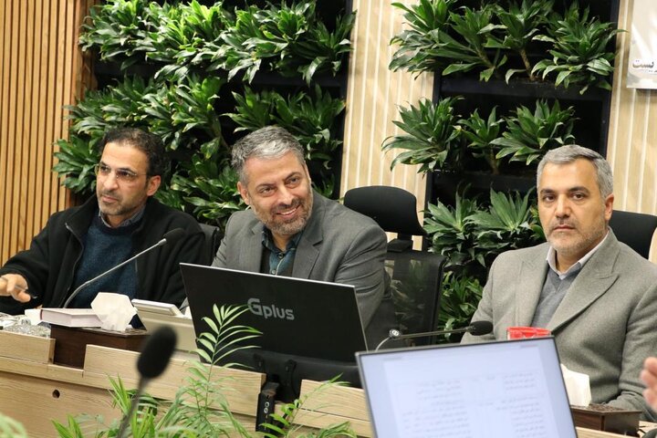 از تجلیل از شهرداری تهران تا روایت نادرست درباره شهرداری از تونل زیر بازار