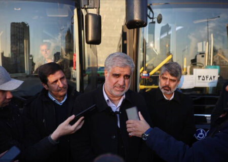 ورود ۵ اتوبوس برقی داخلی به خط «جمهوری-بهارستان»