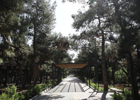 ساخت بوستان شهدای دانش‌آموز میناب به کجا رسید؟
