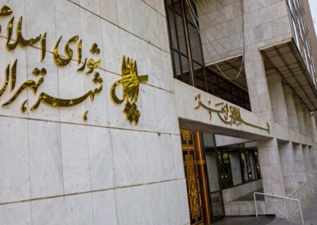 بررسی دو فوریت تمدید مهلت حمل و نقل عمومی رایگان در جلسه فردای شورا