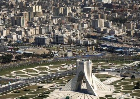 ساختمان‌های عمومی باید به عناصر شاخص معماری شهر تبدیل شوند