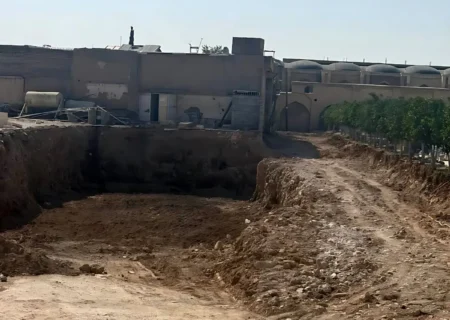 گودبرداری در قلب محور زندیه شیراز/ شهرداری: با تایید میراث انجام شد