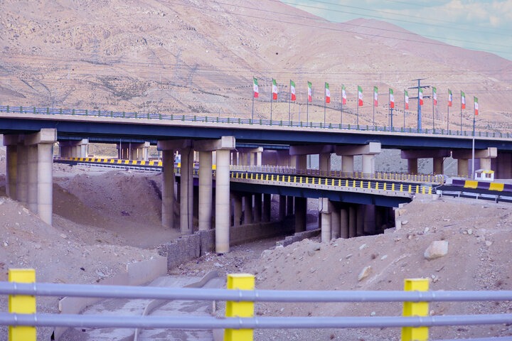 فاز اول و سوم بزرگراه شمالی ـ جنوبی دوگاز تا مهرماه زیر بار ترافیک می‌رود
