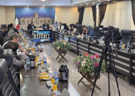 پیوند زنجیره صنعت ارتباطات و فناوری اطلاعات در نمایشگاه آی‌تی کانکت